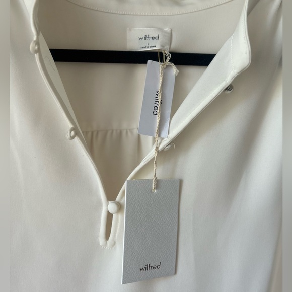 Button up blouse - Picture 2 of 2